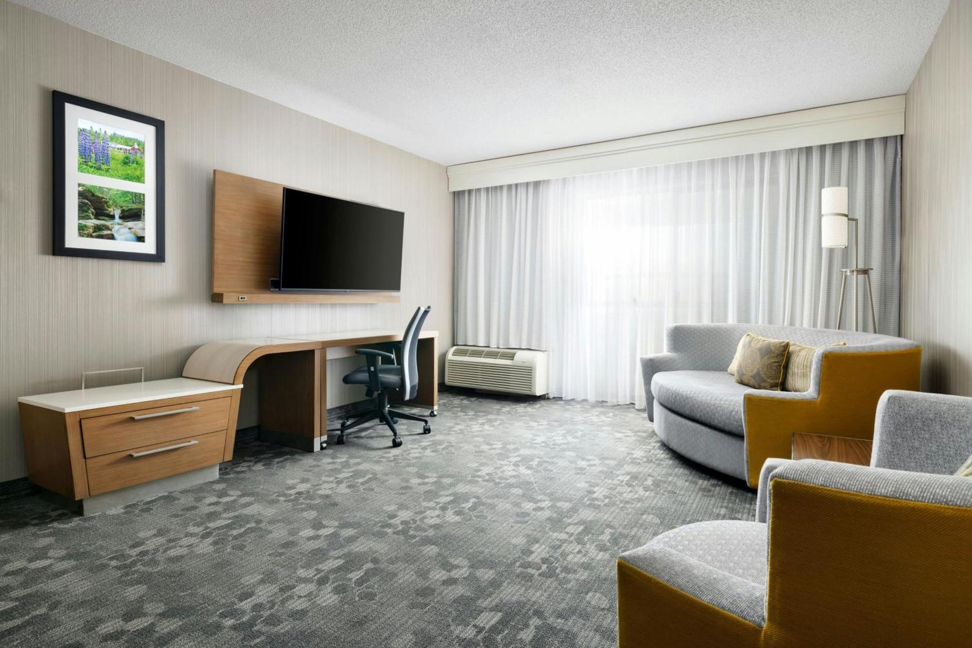 คอร์ตยาร์ด คองคอร์ด Hotel ภายนอก รูปภาพ